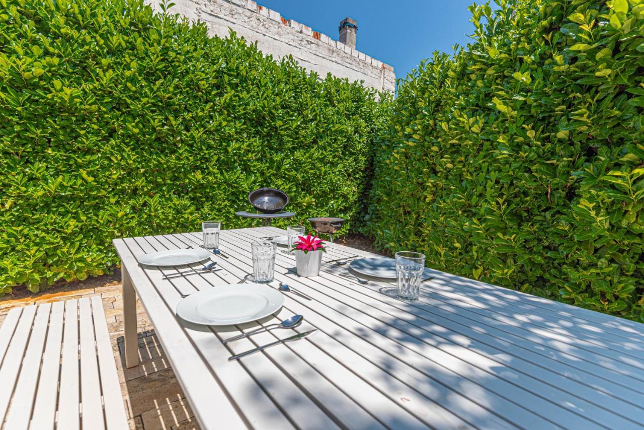 Apartments Villa Tribunj Tribalj Екстериор снимка